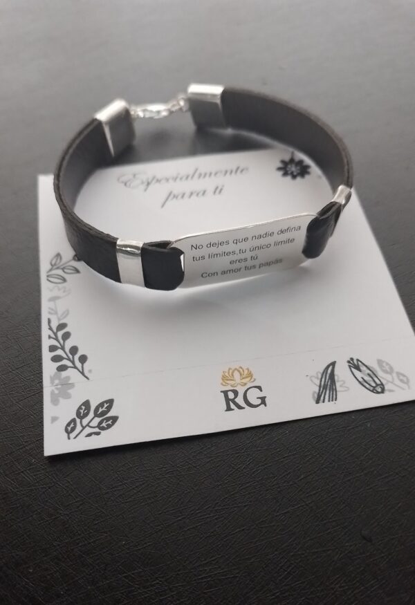Pulsera con Placa Grabada Personalizada en Plata Ley