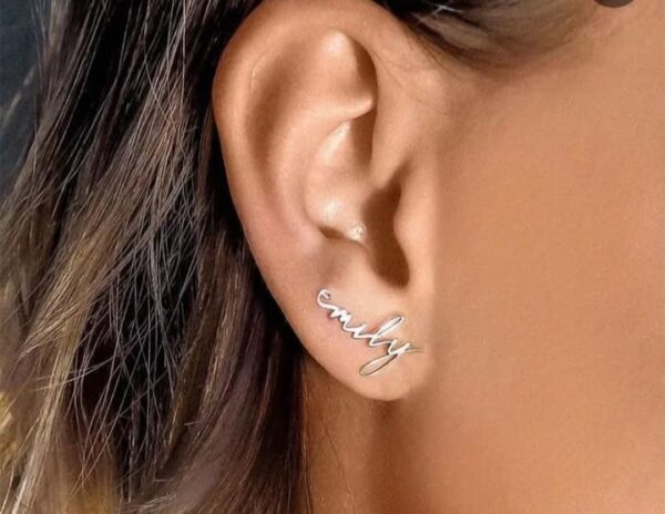 Aretes de Nombre en  Plata Ley
